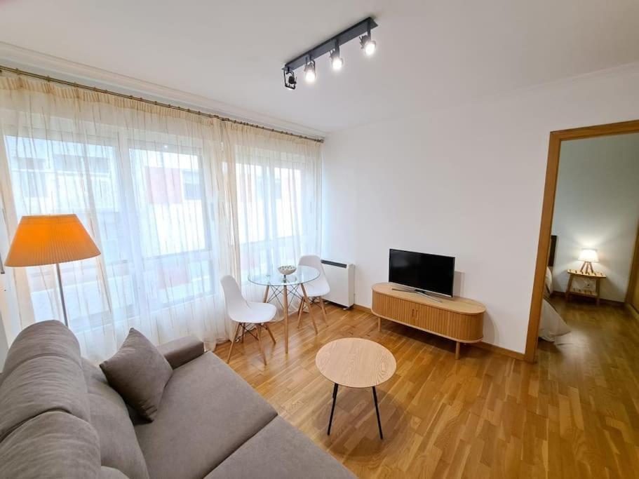 Apartamento Centrico En Vigo Esterno foto